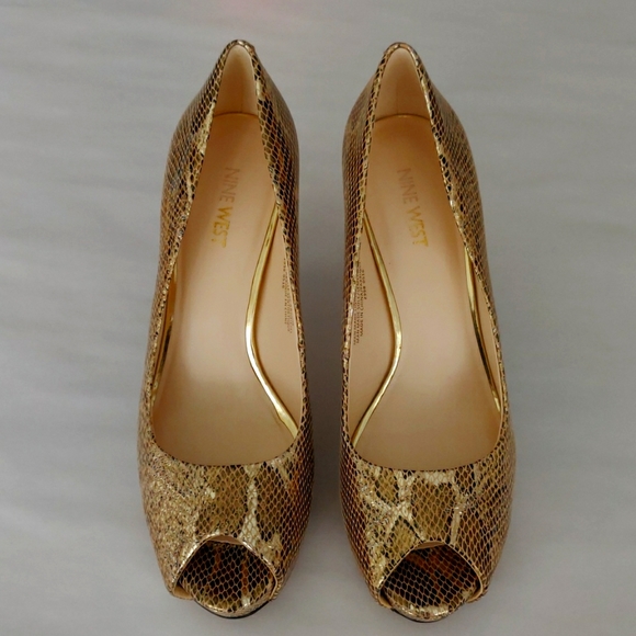 Nine West leather platform heels size 10M - Picture 3 of 3